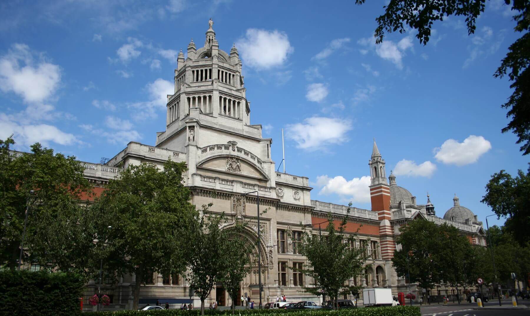Victoria & Albert Museum